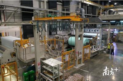 24小時不停產，50名工人春節堅守 南海無紡布口罩生產線全力支援抗疫前線